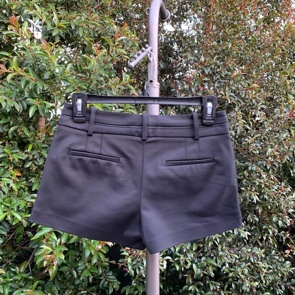 Guess by Marciano Silky Tuxedo Black Short Shorts Trouser Women’s 2 - Picture 3 of 8